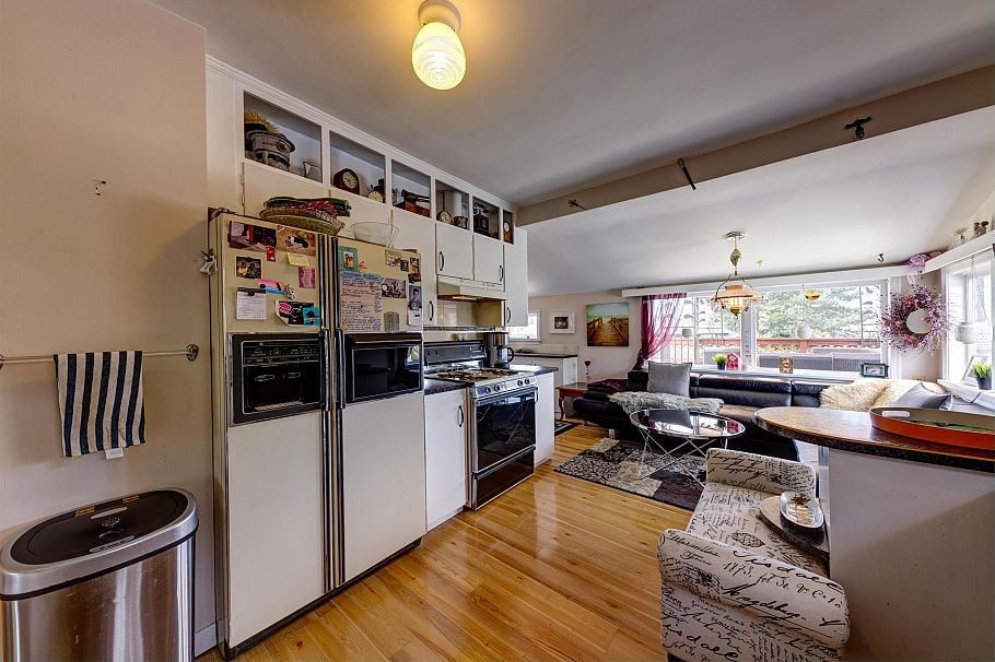 2057 Mahon Avenue North Vancouver, BC - 4