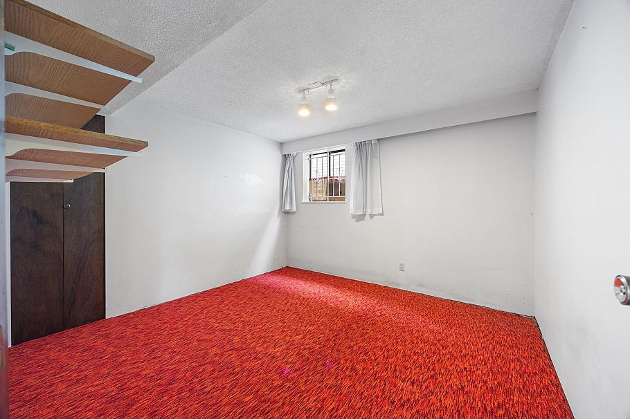 4355 Inverness Street Vancouver, BC - 24