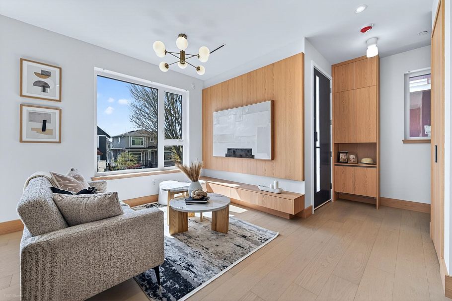 2 1495 E 58th Avenue Vancouver, BC - 4