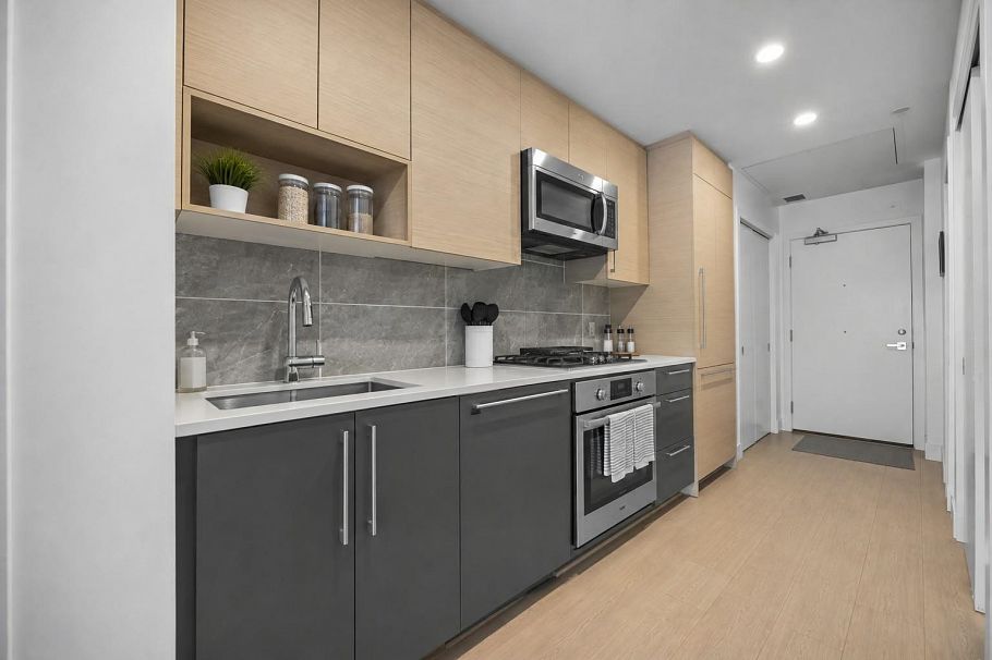 504 8888 Osler Street Vancouver, BC - 4