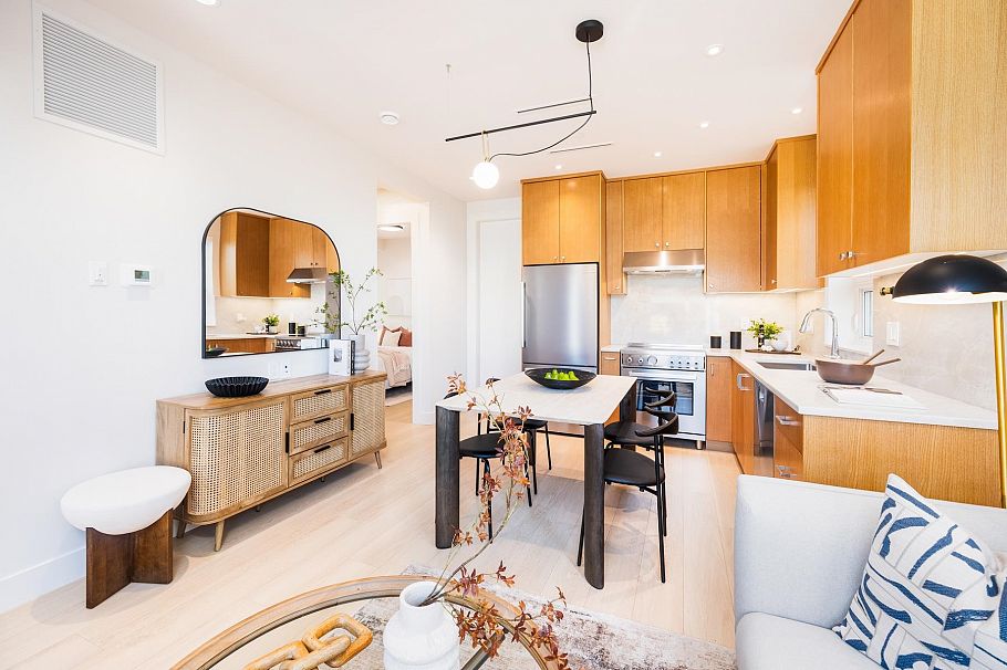 2 2995 Adanac Street Vancouver, BC - 4
