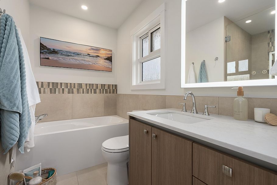 841 E 21st Avenue Vancouver, BC - 23