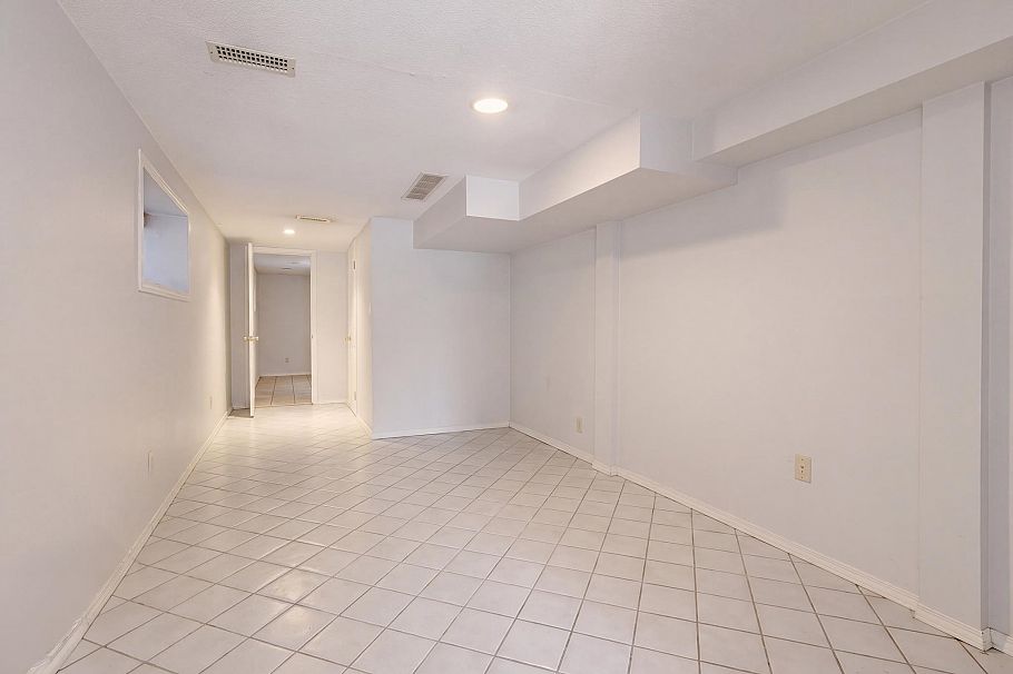 441 E 28th Avenue Vancouver, BC - 20