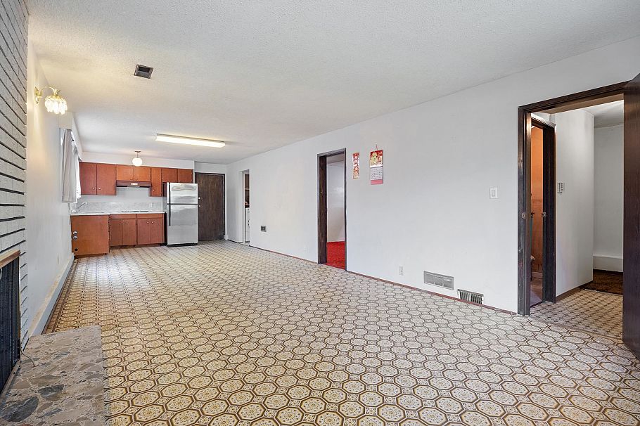 4355 Inverness Street Vancouver, BC - 21