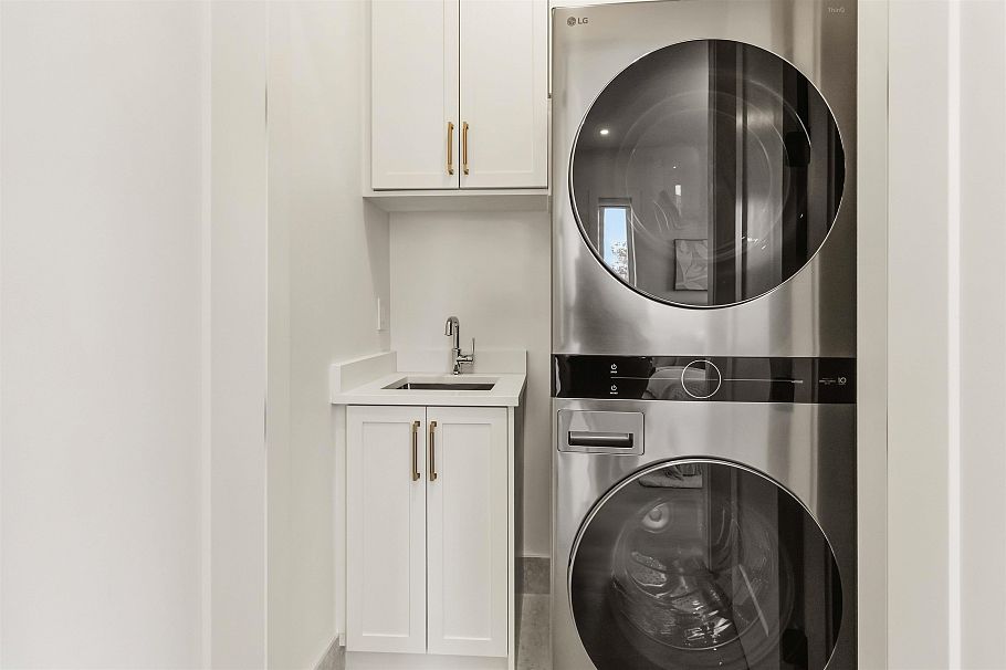 6425 Doman Street Vancouver, BC - 29