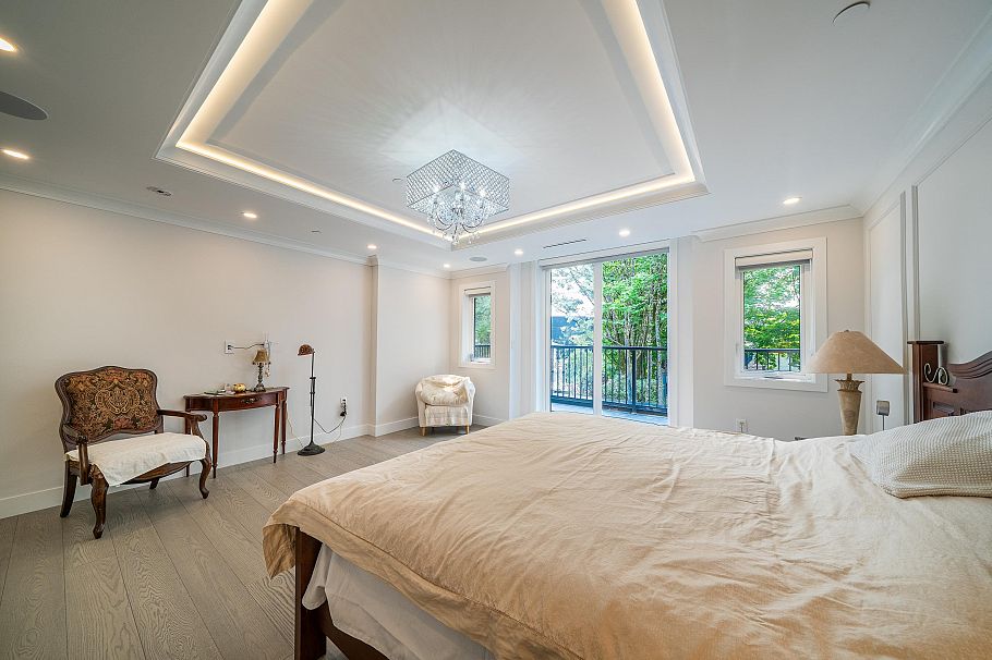 1048 Handsworth Road North Vancouver, BC - 33