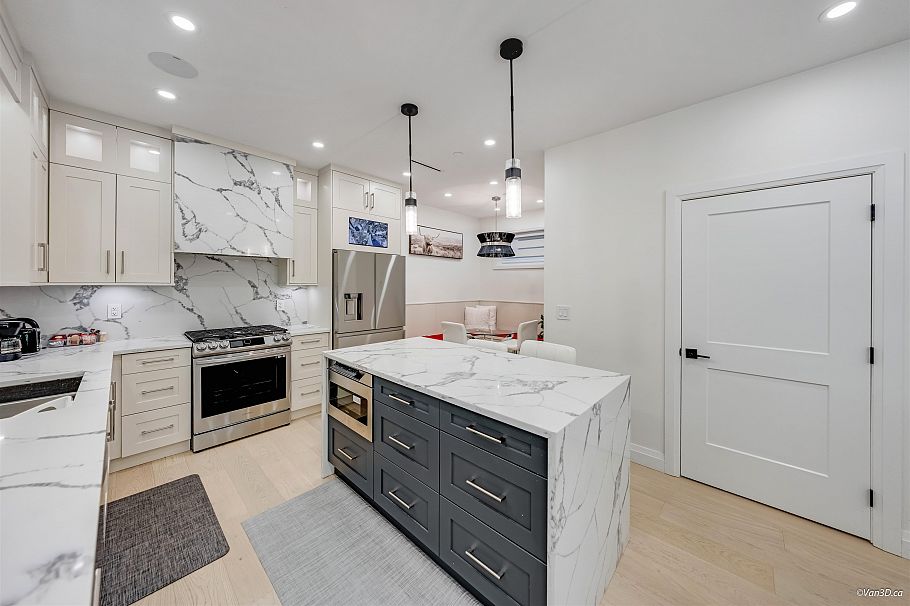 1 683 W 19th Avenue Vancouver, BC - 12