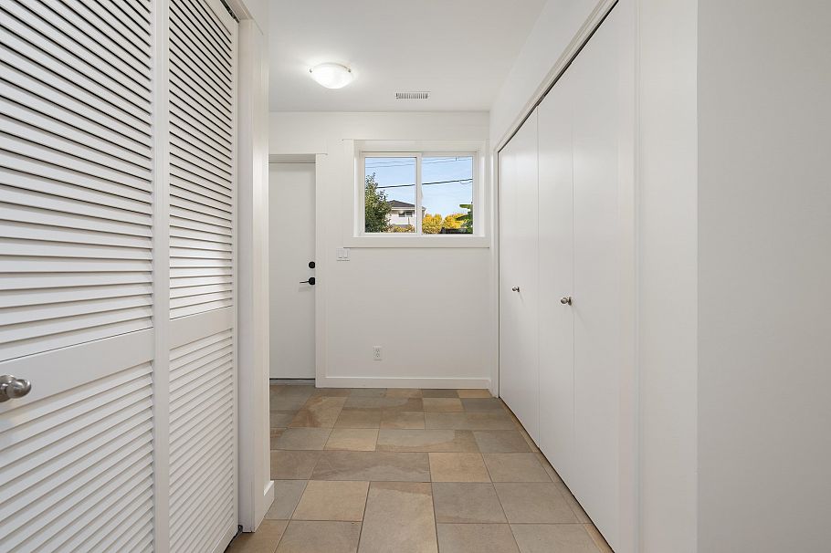 841 E 21st Avenue Vancouver, BC - 27