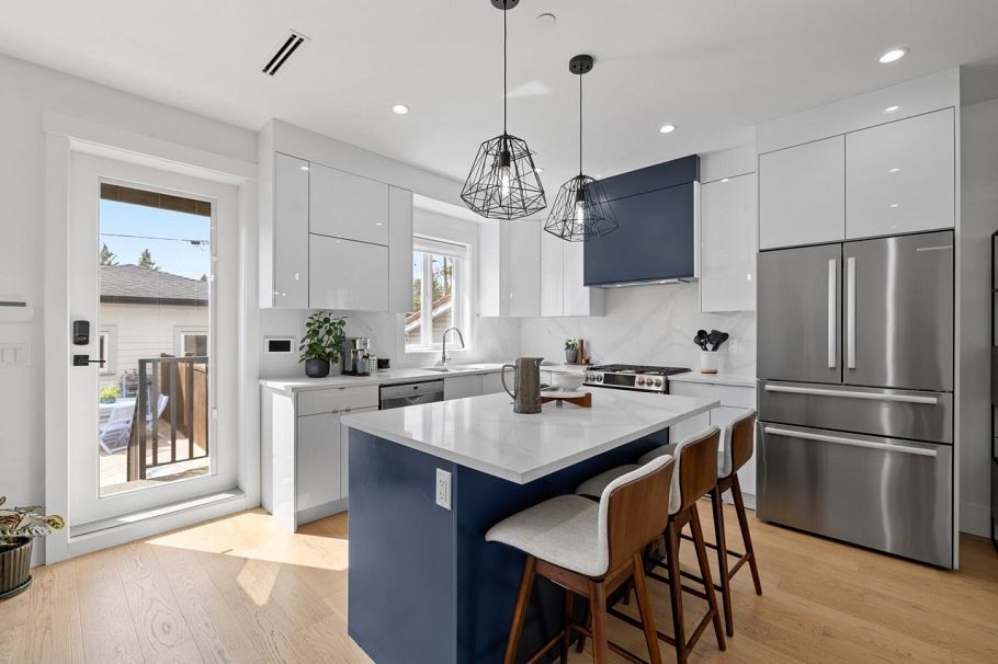 5867 Battison Street Vancouver, BC - 6