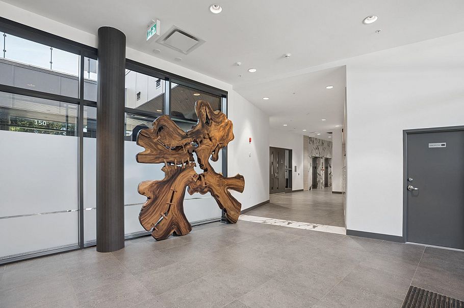 204 333 St. Davids Avenue North Vancouver, BC - 30