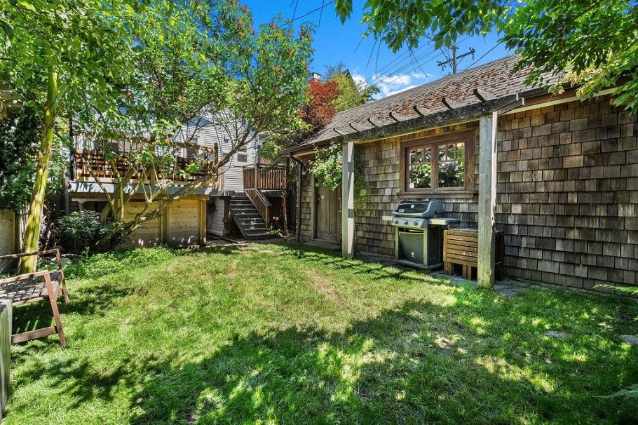 184 E 22nd Avenue Vancouver, BC - 30
