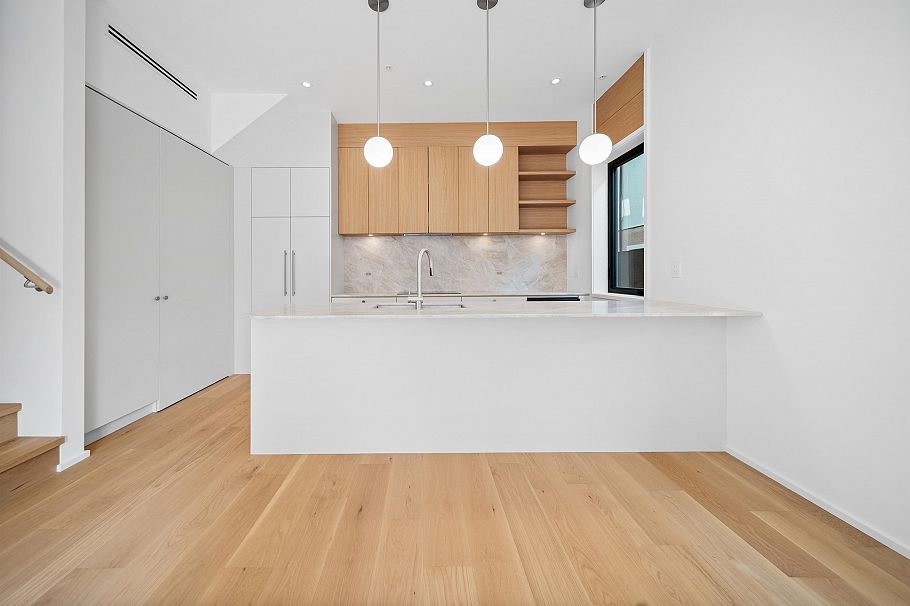 3 164 E 38th Avenue Vancouver, BC - 4