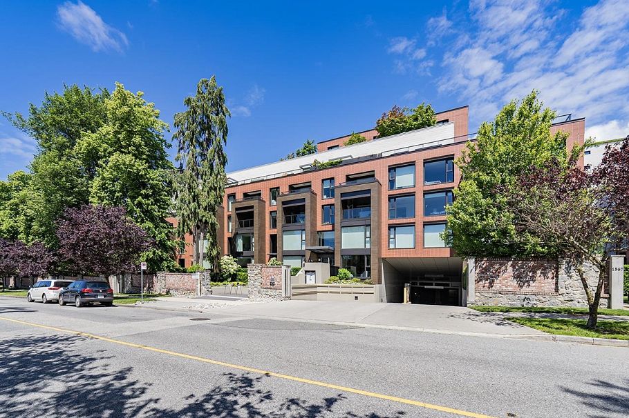 310 1571 W 57th Avenue Vancouver, BC - 1
