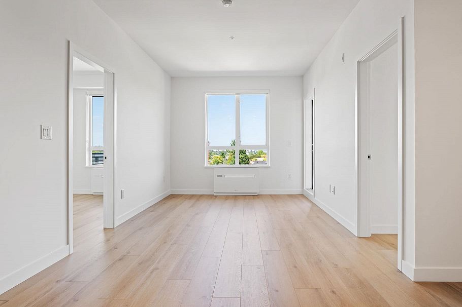 603 2450 Garden Drive Vancouver, BC - 7