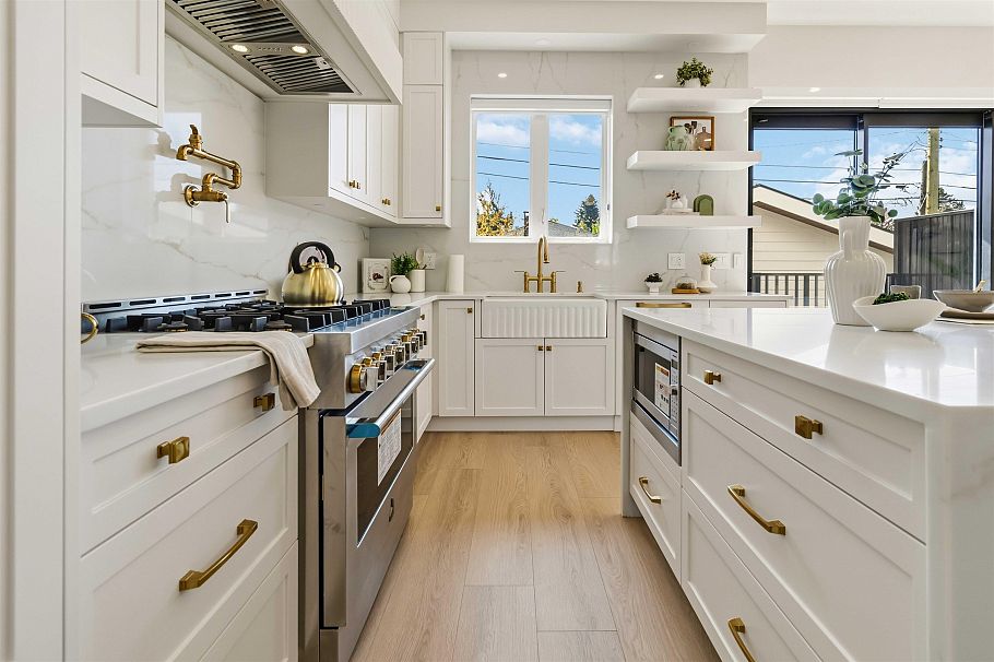 6425 Doman Street Vancouver, BC - 13