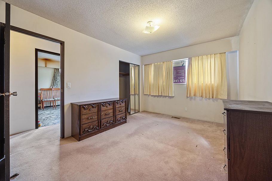 4355 Inverness Street Vancouver, BC - 17