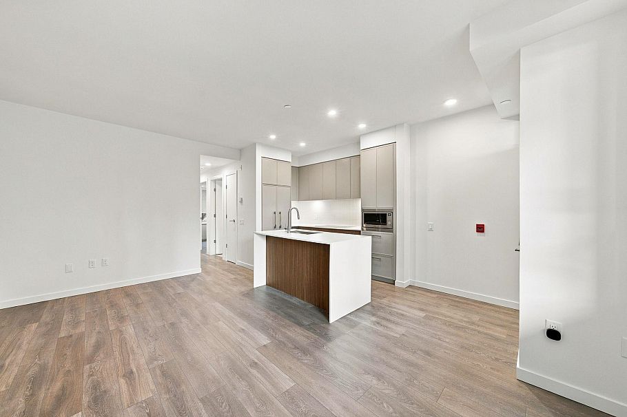 102 956 Lytton Street North Vancouver, BC - 14