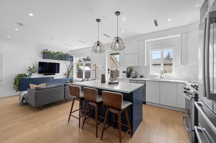 5867 Battison Street Vancouver, BC - 8