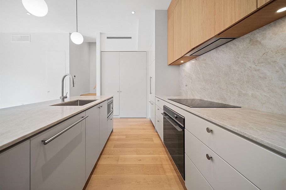 3 164 E 38th Avenue Vancouver, BC - 10