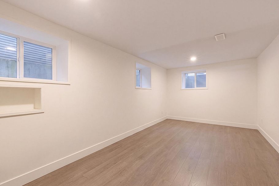 441 E 28th Avenue Vancouver, BC - 19