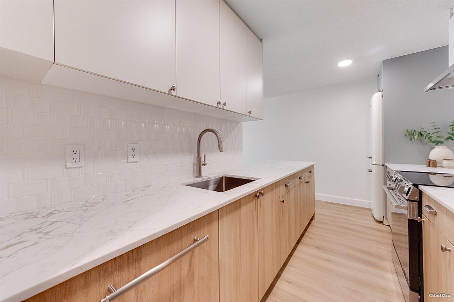 102 270 W 3rd Street North Vancouver, BC - 6