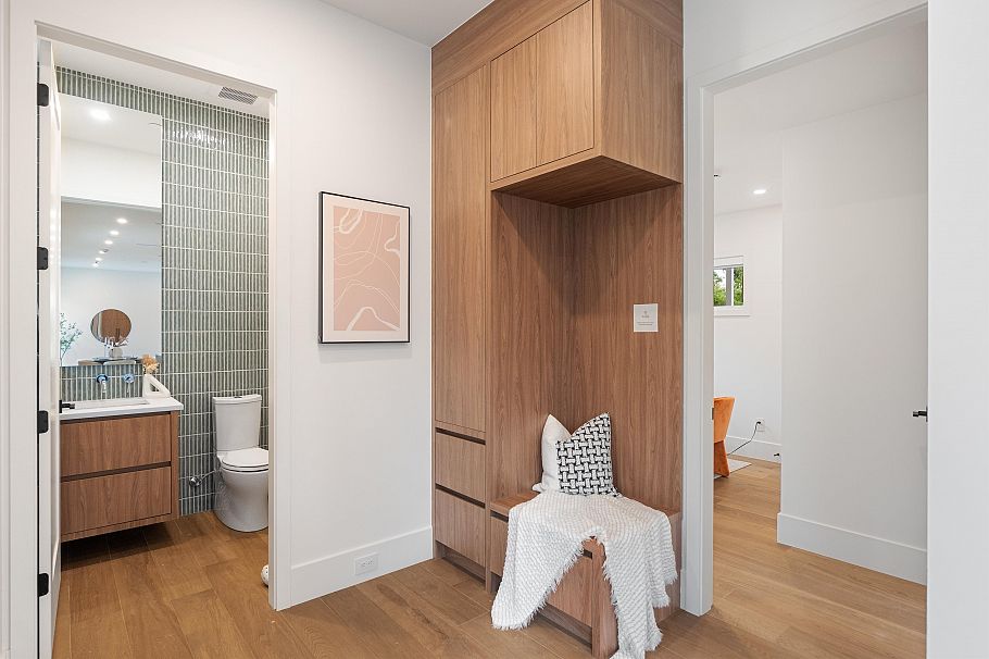 948 W 57th Avenue Vancouver, BC - 7