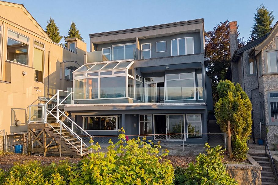 2711 Point Grey Road Vancouver, BC - 7