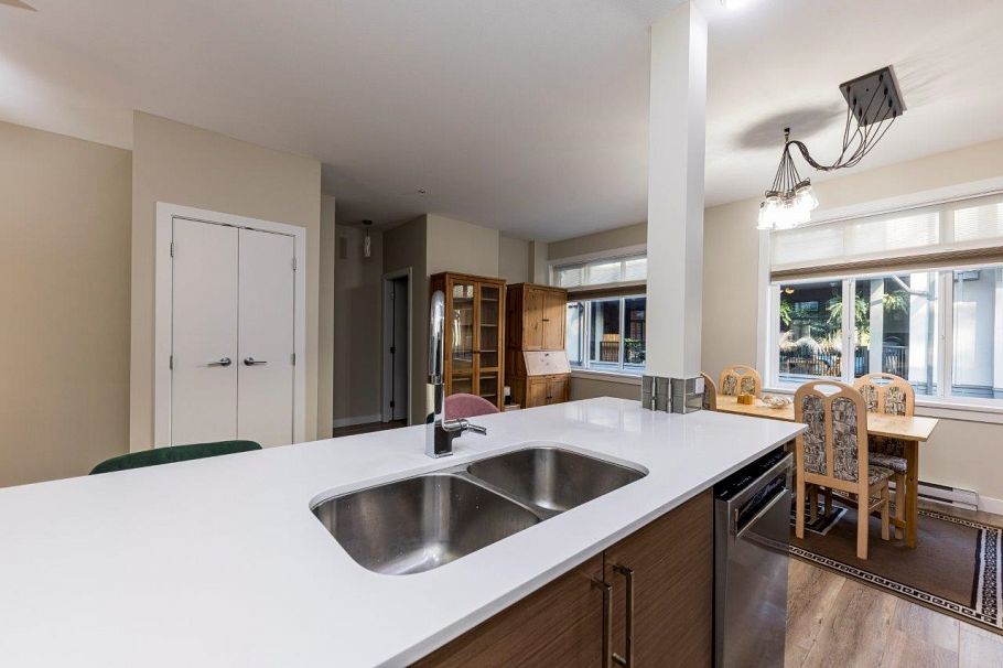 306 2135 Heritage Park Lane Lane North Vancouver, BC - 6