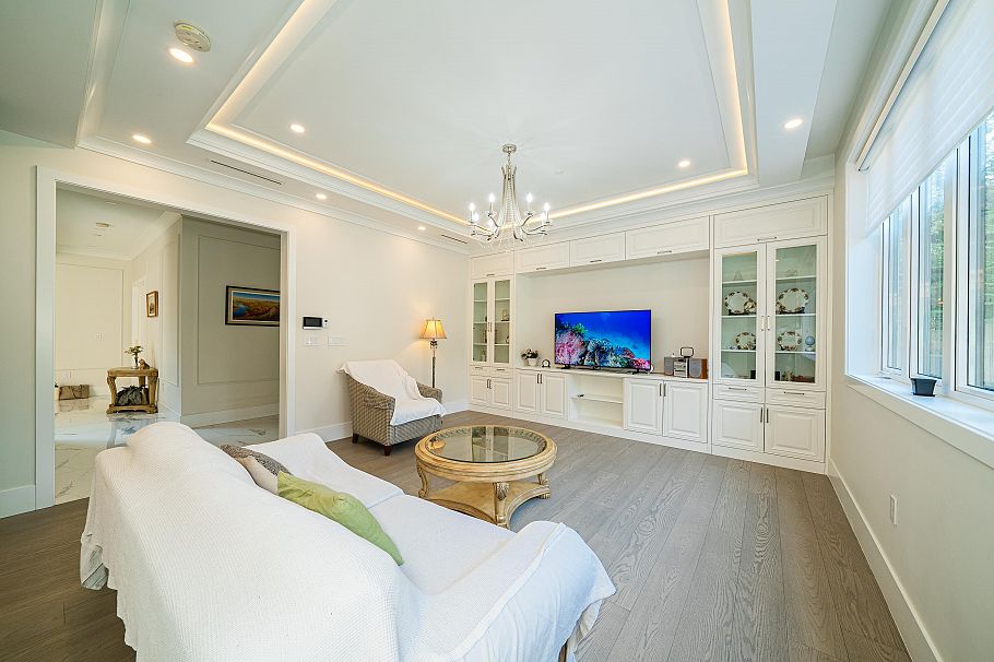 1048 Handsworth Road North Vancouver, BC - 21