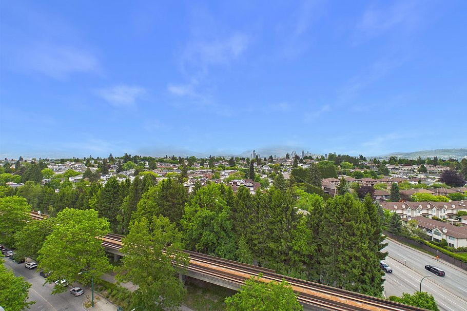 1709 5470 Ormidale Street Vancouver, BC - 19