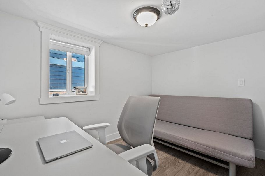 184 E 22nd Avenue Vancouver, BC - 27