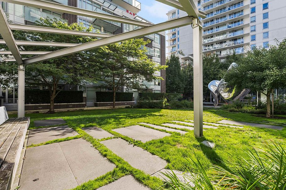 1408 1661 Quebec Street Vancouver, BC - 35