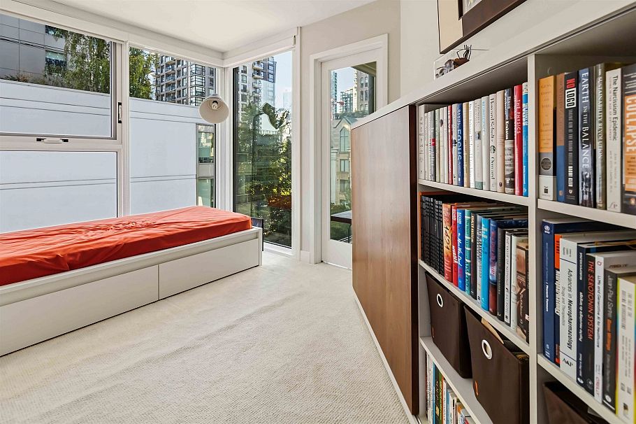 608 1323 Homer Street Vancouver, BC - 17