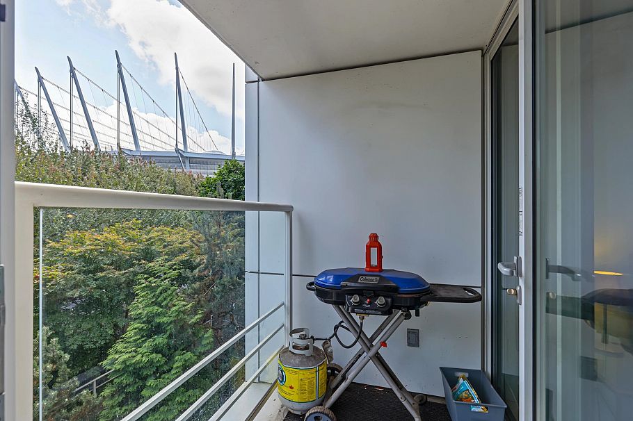 315 161 W Georgia Street Vancouver, BC - 15