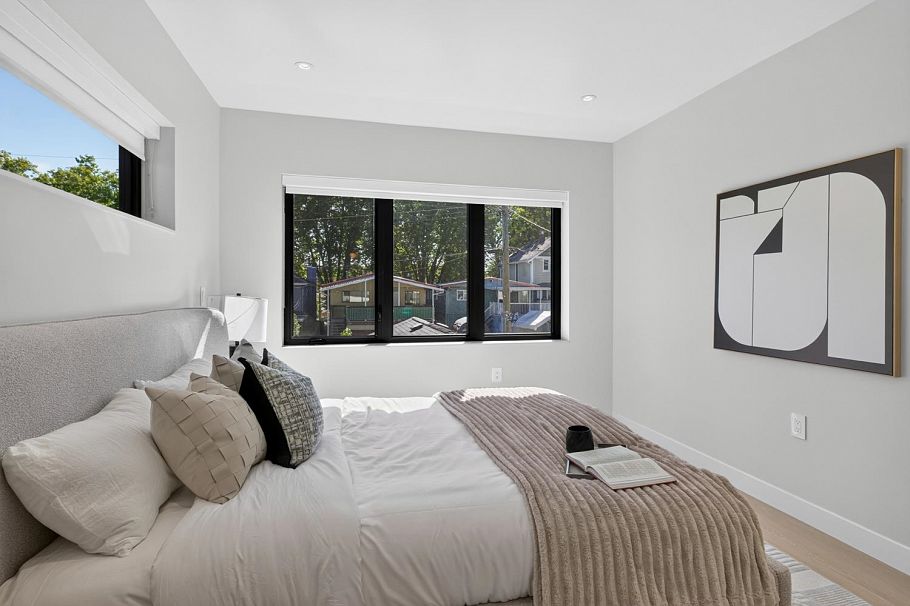2 58 E 40th Avenue Vancouver, BC - 22