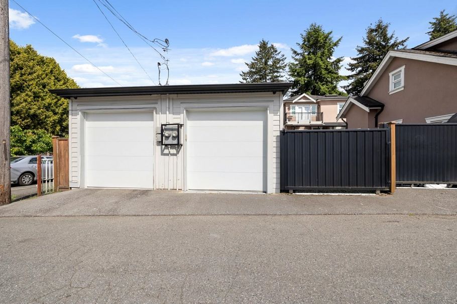 5867 Battison Street Vancouver, BC - 34