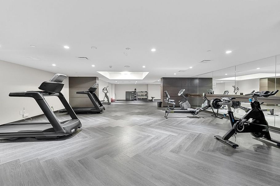 310 1571 W 57th Avenue Vancouver, BC - 8