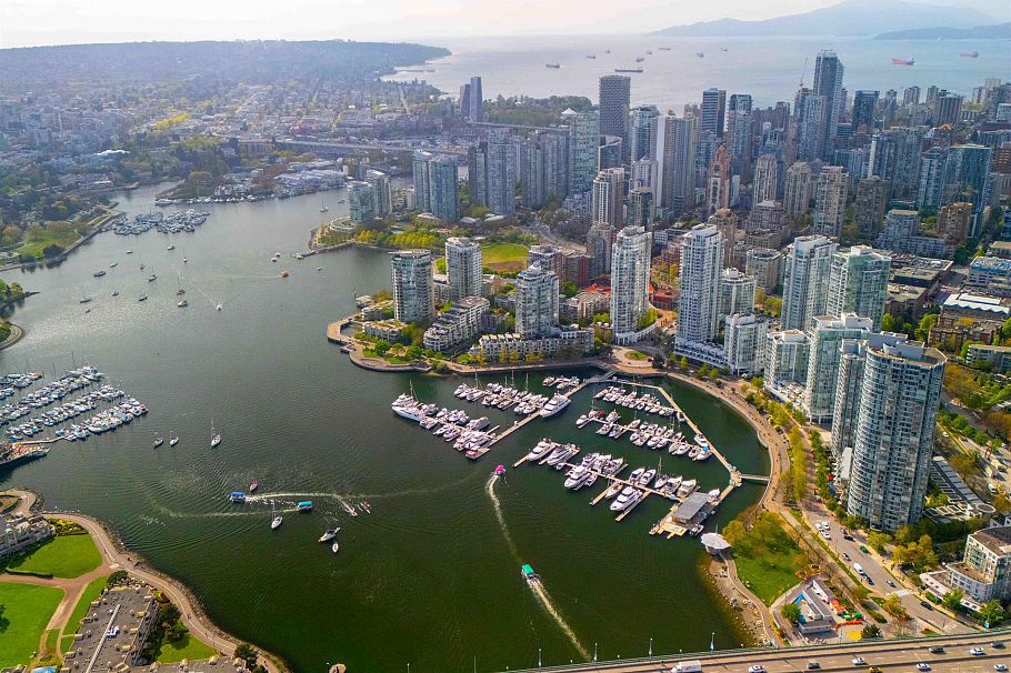 2908 193 Aquarius Mews Vancouver, BC - 37