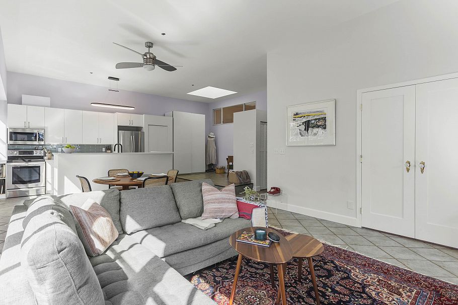 304 4590 Earles Street Vancouver, BC - 12