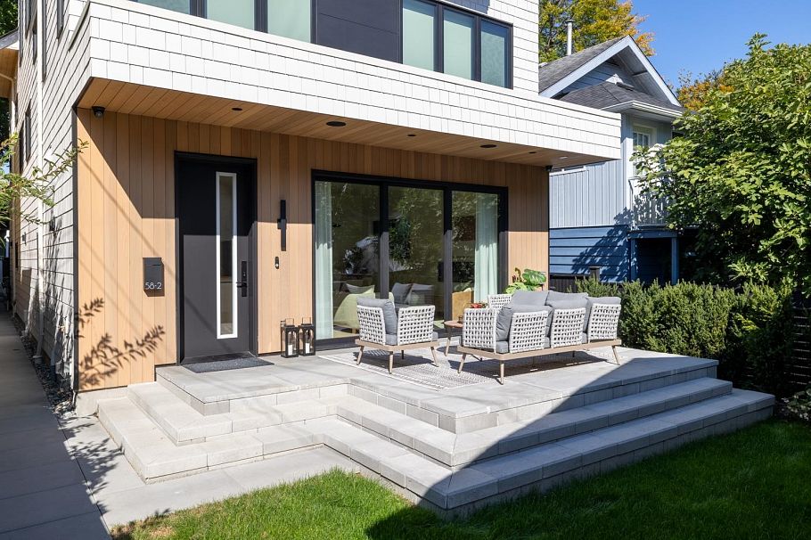 2 58 E 40th Avenue Vancouver, BC - 2