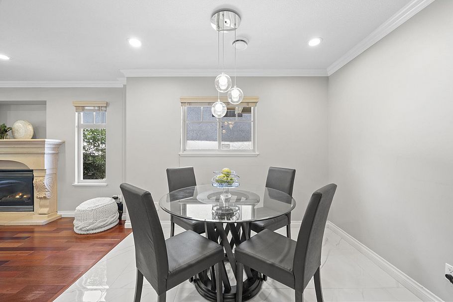 1252 E 11th Avenue Vancouver, BC - 7