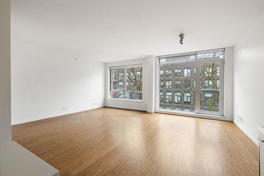 506 36 Water Street Vancouver, BC - 3