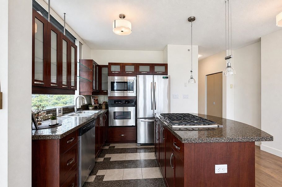 701 1228 W Hastings Street Vancouver, BC - 7