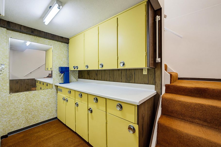 3587 Triumph Street Vancouver, BC - 27