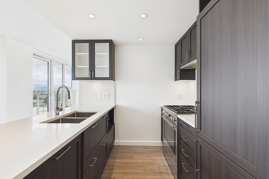 1709 5470 Ormidale Street Vancouver, BC - 5