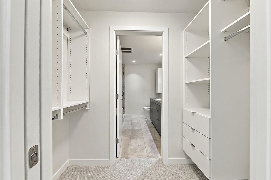 907 112 E 13th Street North Vancouver, BC - 18