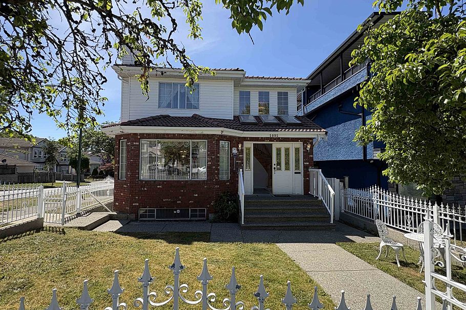 5095 Nanaimo Street Vancouver, BC - 9