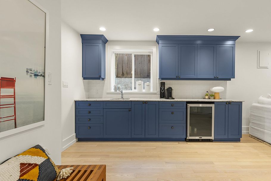 4070 W 13th Avenue Vancouver, BC - 30