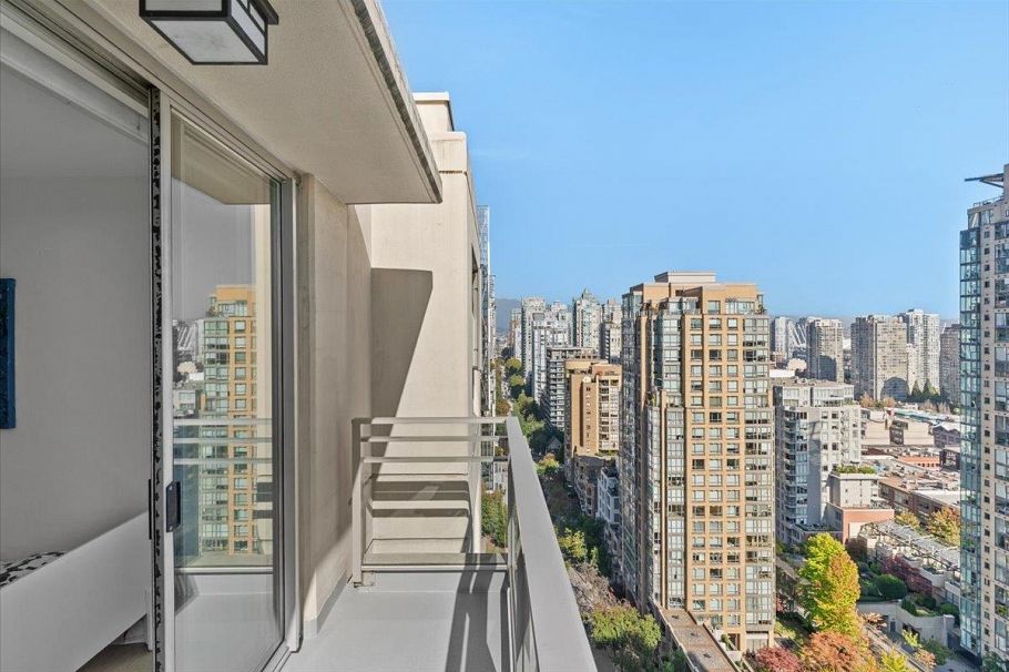 2303 1225 Richards Street Vancouver, BC - 15