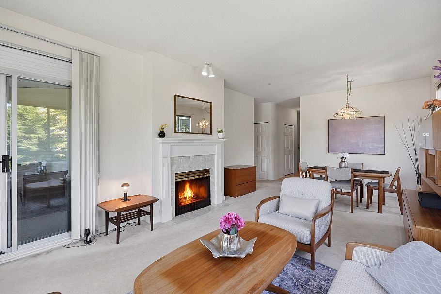 316 360 E 36th Avenue Vancouver, BC - 5